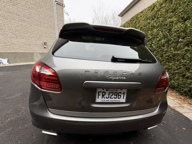 Porsche Cayenne 2014, 3,6 L, 6 cylindres, gris météore brillant - Photo 4