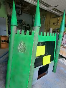 PUPPET THEATRE CASTLE