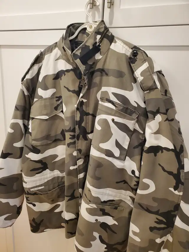 Beautiful spring and fall camo men's coat