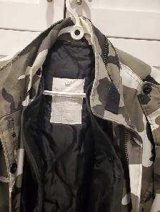 Beautiful spring and fall camo men's coat - Photo 6