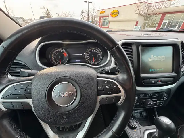 Jeep Cherokee Trailhawk - Photo 5