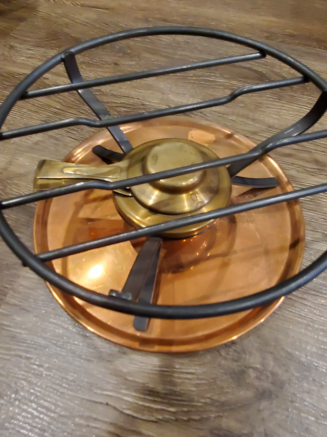 BRASS FONDUE POTS VARIOUS SIZES LIKE NEW - Photo 2