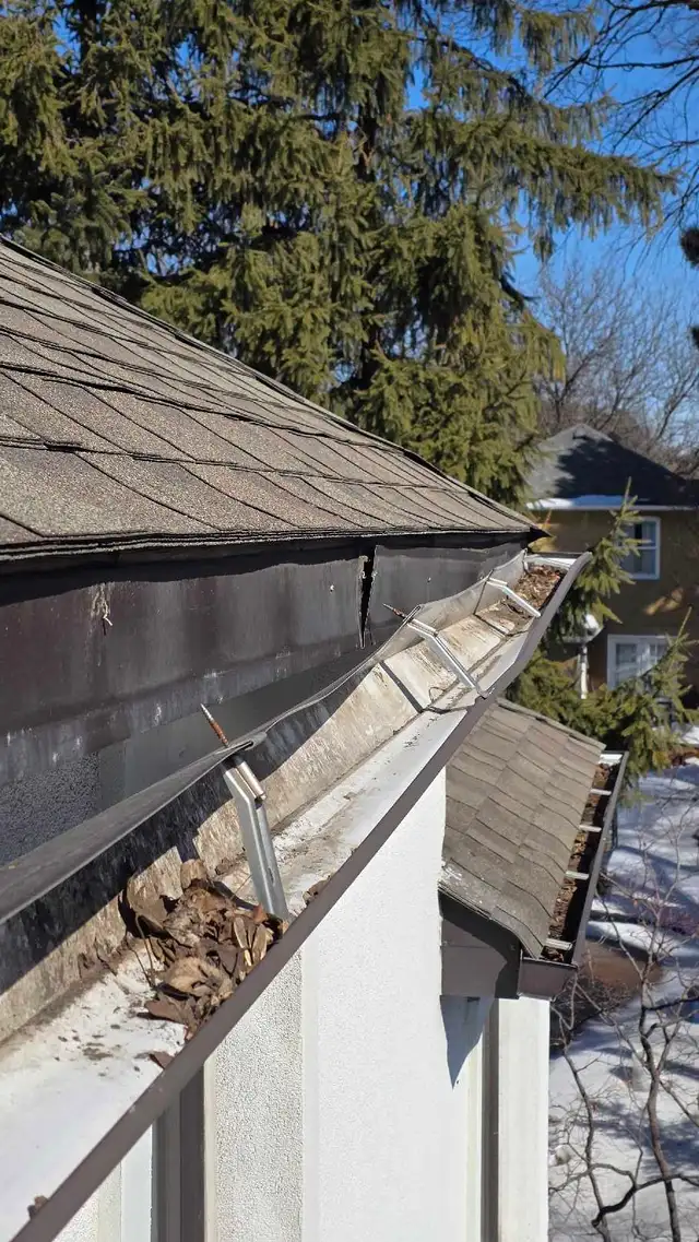 gutters, capping, siding and much more - Photo 3