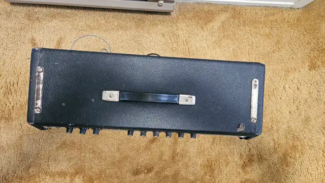 Vontage Fender Deluxe Reverb - Photo 3