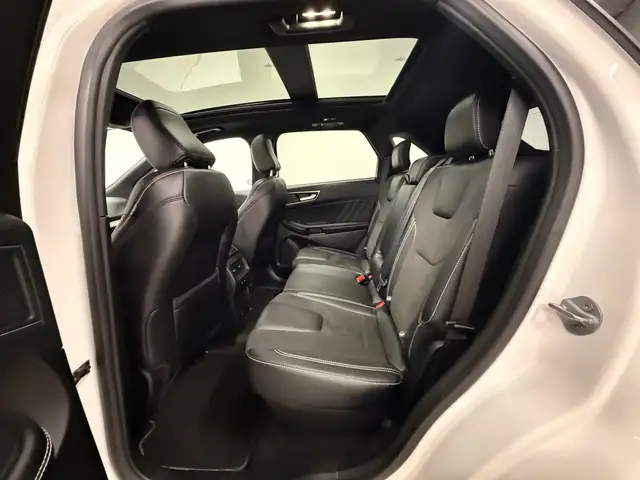 2022 Ford Edge - Photo 14