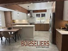 Custom kitchen cabinets manufacturer