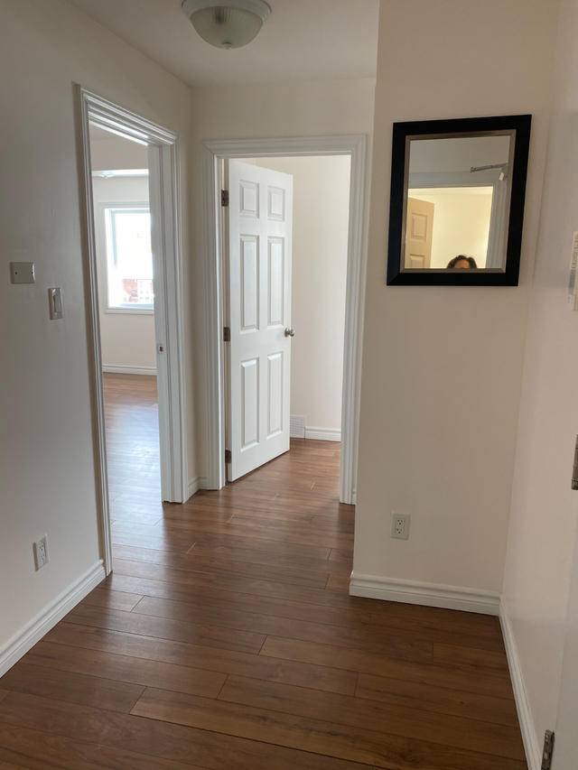 EXECUTIVE 2 BEDROOMS APARTMENT ON SECOND FLOOR - Photo 3