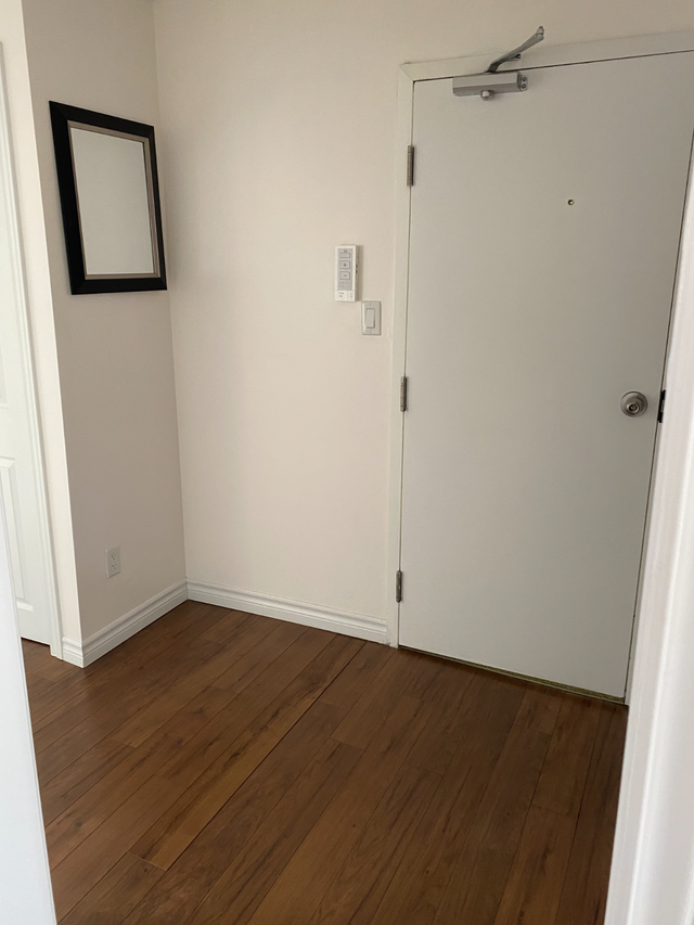 EXECUTIVE 2 BEDROOMS APARTMENT ON SECOND FLOOR - Photo 4