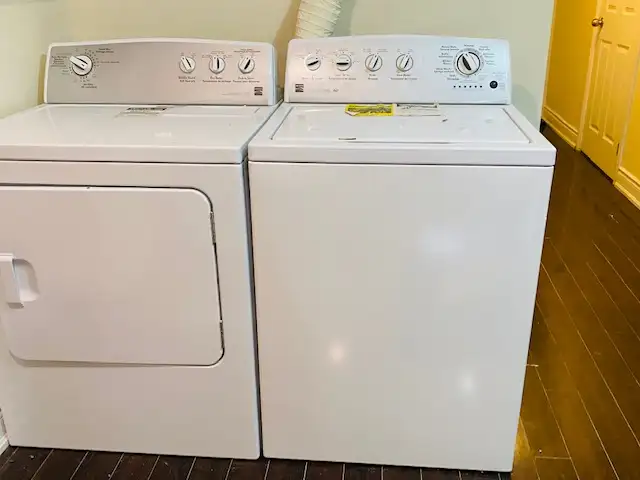 1 Bedroom For Rent in 3 Bedroom Legal Basement - Photo 5