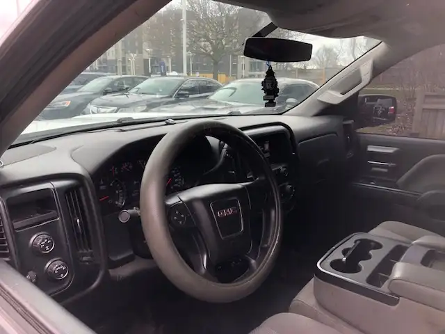 2014 GMC Sierra 1500 5.3 v8 4x4 6.5 box - Photo 9