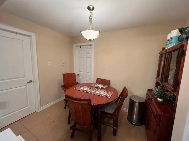 A 2 bdr apt, Heat included June, Elevator, Parking, Storage, Bus - Photo 9