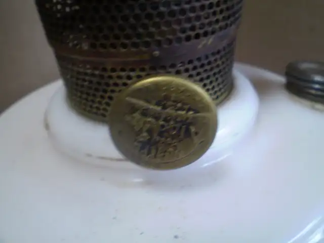 ALADDIN ANTIQUE OIL LAMP- LINCOLN DRAPE-NO SHADE- $75 - Photo 3