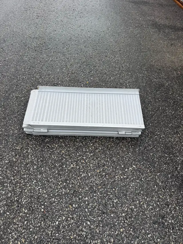 6ft wheelchair ramp - Photo 2