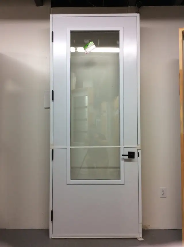 1210PA Porte d’acier 36″D Blanche Clair 21×65 bosser seuil plat