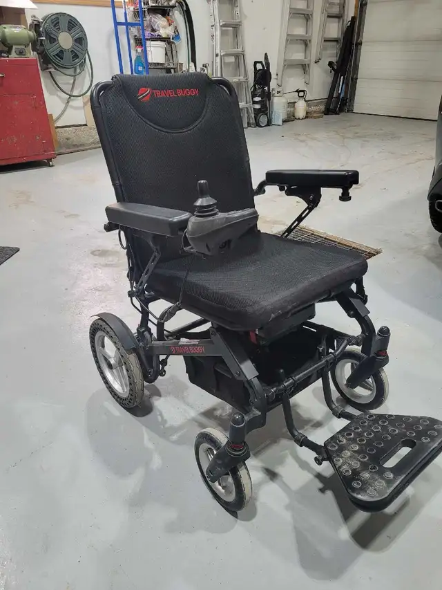 Dash by Travel Buggy - Photo 2