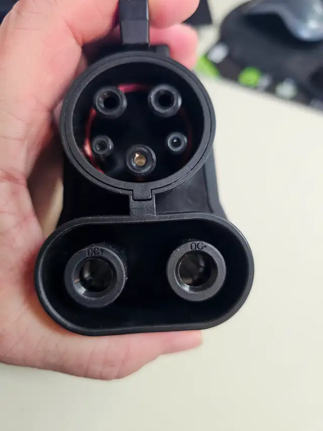 EV super charger for Tesla’s fast charging station to most EV's - Photo 3