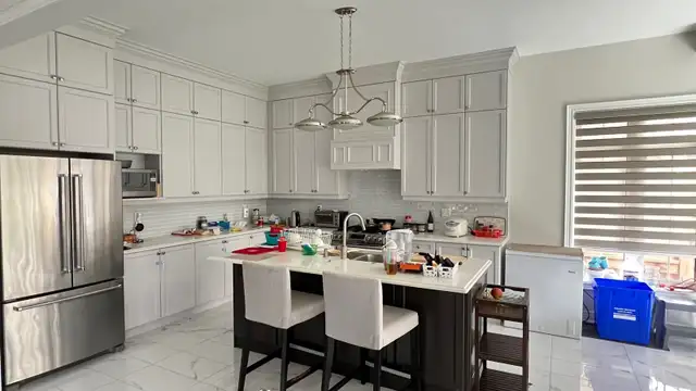 Large Room for rent in Sharon, East Gwillimbury - Photo 6