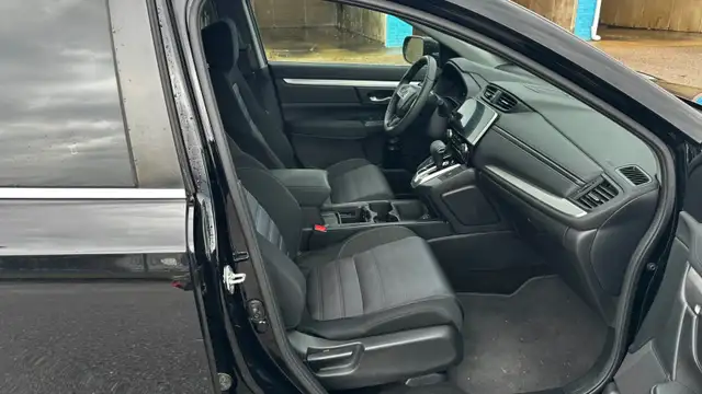 FOR SALE: 2018 Honda CR-V LX AWD - Photo 9