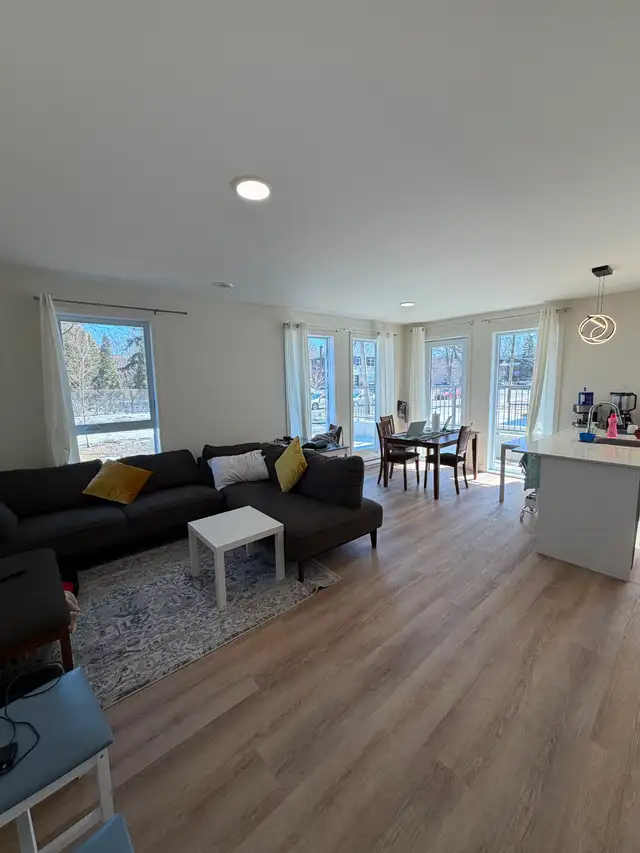 GREAT 2-BEDROOM IN DORVAL - NEW CONSTRUCTION - PETS ALLOWED