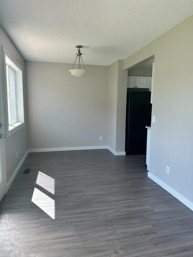 AIRDRIE: Rent to Own 3 Bedroom Townhome in Sagewood - Photo 8