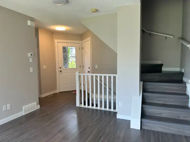 AIRDRIE: Rent to Own 3 Bedroom Townhome in Sagewood - Photo 9