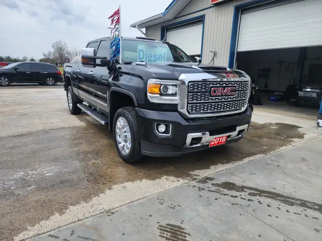 2018 GMC Sierra Denali 2500HD Duramax Diesel 4x4