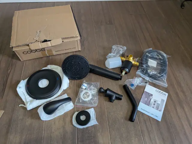 Brand New Black Shower Set With Filter For Sale - Photo 4