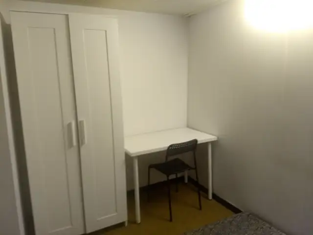 A basement apartment of two rooms for rent (two or three persons - Photo 9