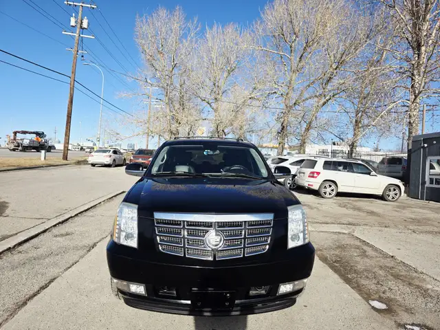 2007 Cadillac Escalade 7 Passenger Sunroof Power Heated Leather - Photo 2