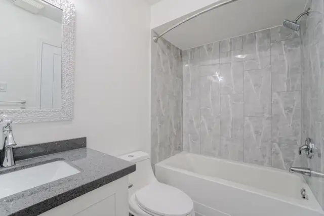 GORGEOUS TH-3 BDRMS,4 BATHS,FINISHED BASEMENT, HARDWOD-Mavis/401 - Photo 9