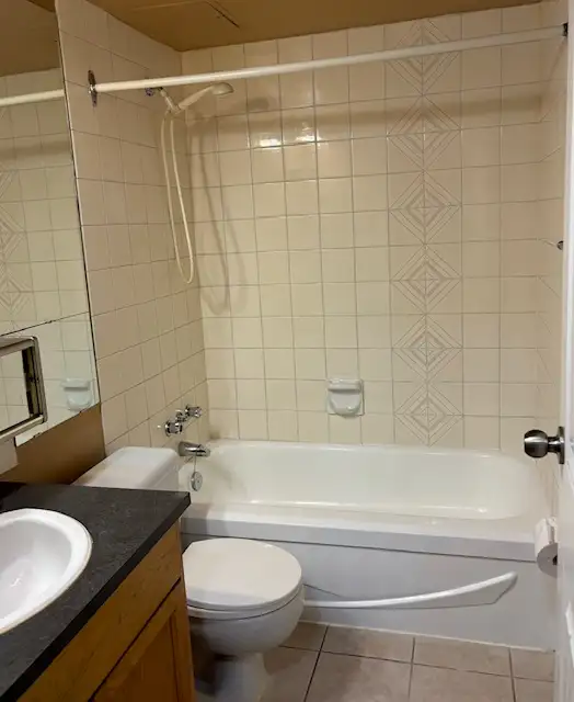 Northeast Edmonton 1 bedroom apartment for rent $1300/month. - Photo 11