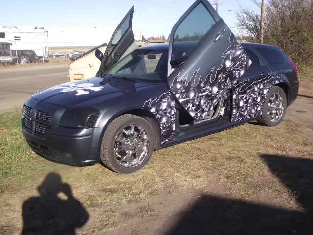 Established Online Decal & Wraps Business for Sale - Photo 2