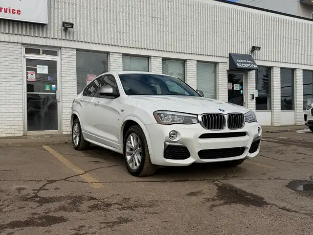 2017 BMW X4| All Wheel Drive | M-Package | - Photo 3