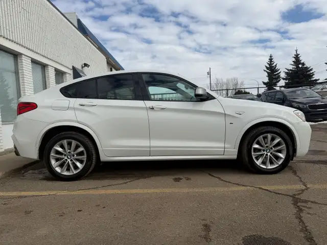 2017 BMW X4| All Wheel Drive | M-Package | - Photo 4