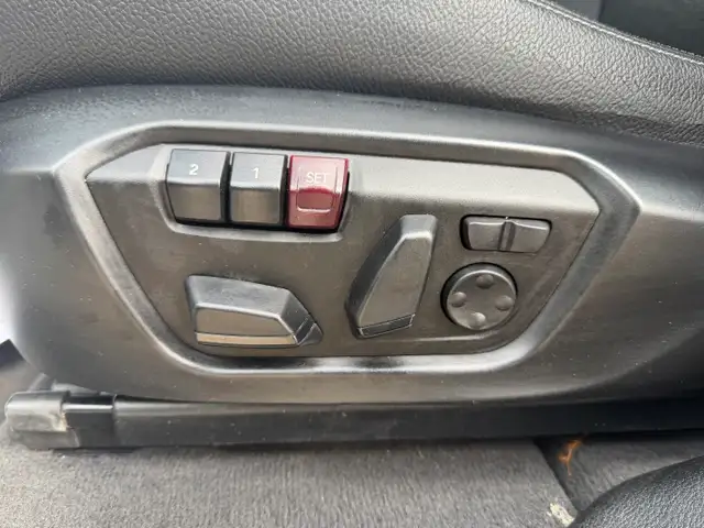 2017 BMW X4| All Wheel Drive | M-Package | - Photo 13