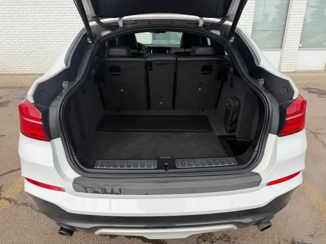 2017 BMW X4| All Wheel Drive | M-Package | - Photo 24
