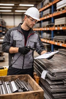 Orderpicker position in Richmond Hill