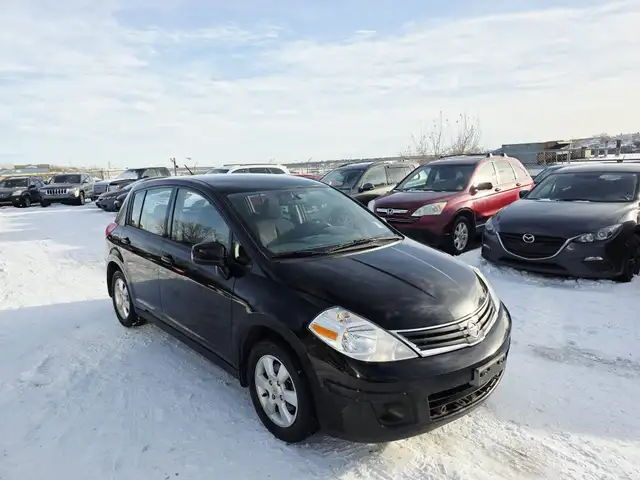 2010 Nissan Versa Manual Low Mileage Clean Carfax Cruise Control - Photo 3