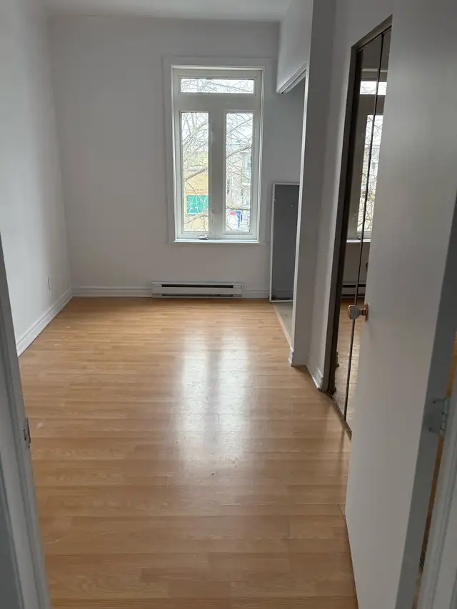 logement à louer 41/2 - Photo 4