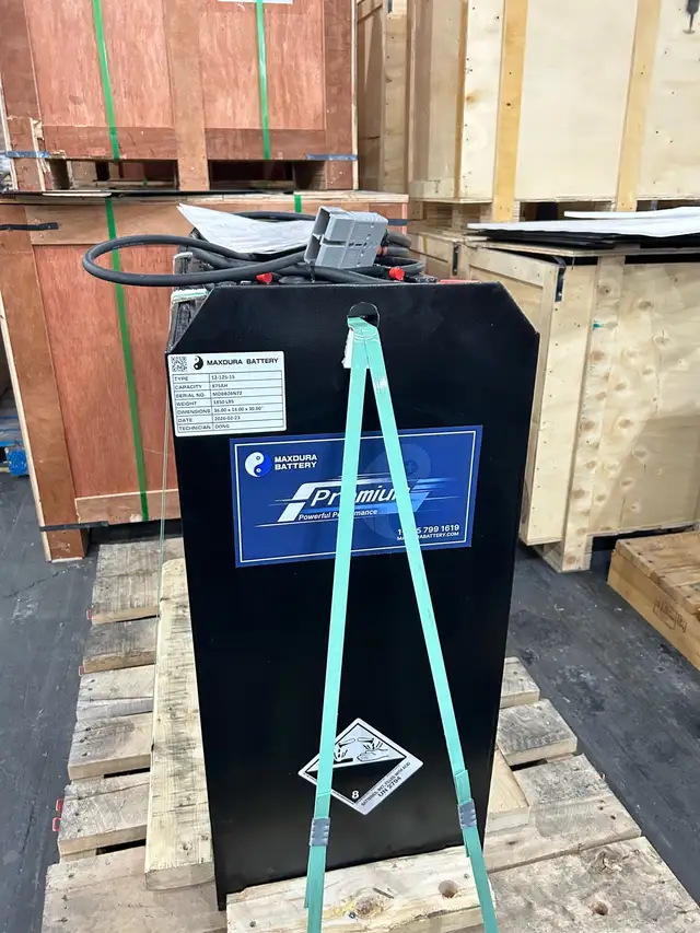 24V and 48V lead acid forklift battery - Photo 2