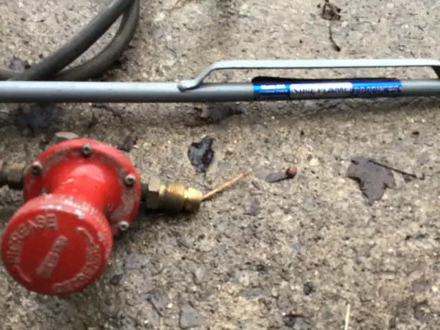 SUREFLAME MODEL #ST3, PROPANE HEATING TORCH - Photo 3