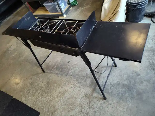 150obo 2 burner camp stove with foldout side trays - Photo 2