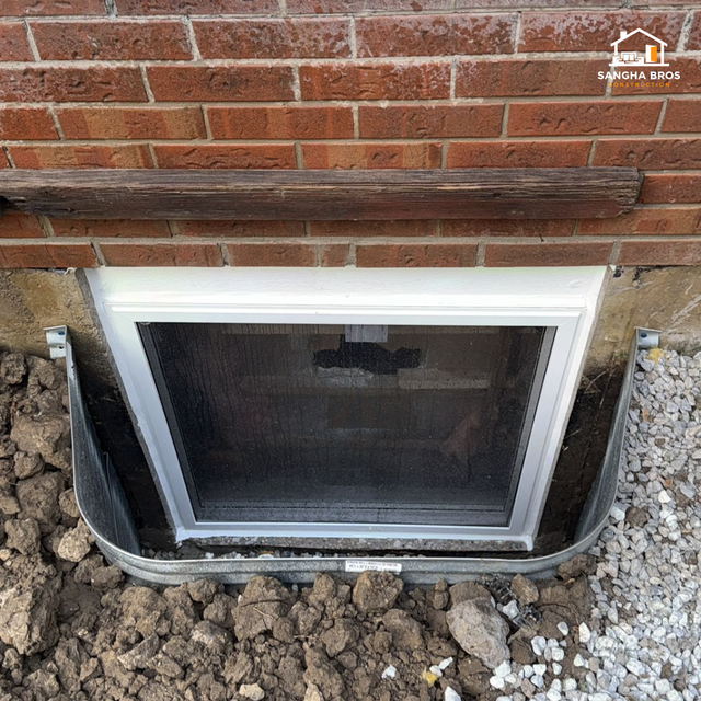 BELOW GRADE ENTRANCE DOOR-EGRESS WINDOW-SIDE ENTRANCE - Photo 10