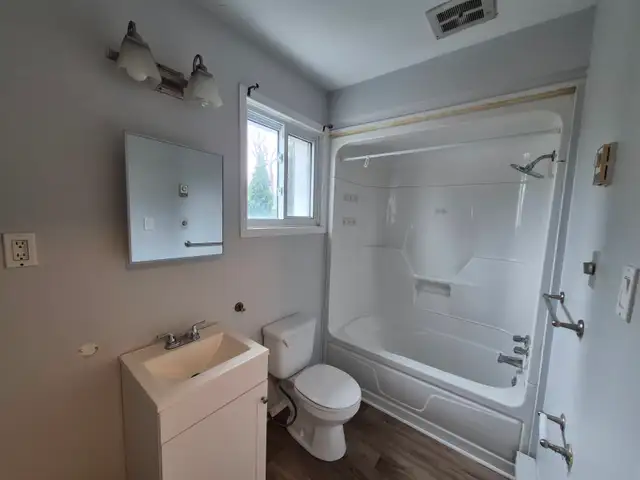 1 Bed 1 Bath Apartment - Photo 8