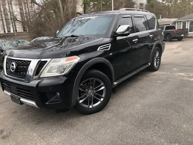 2017 Nissan Armada platinum no accidents 30 service records