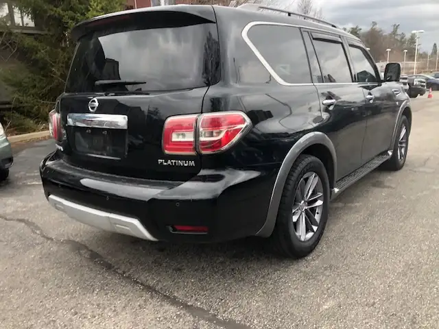 2017 Nissan Armada platinum no accidents 30 service records - Photo 6
