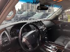 2017 Nissan Armada platinum no accidents 30 service records - Photo 9