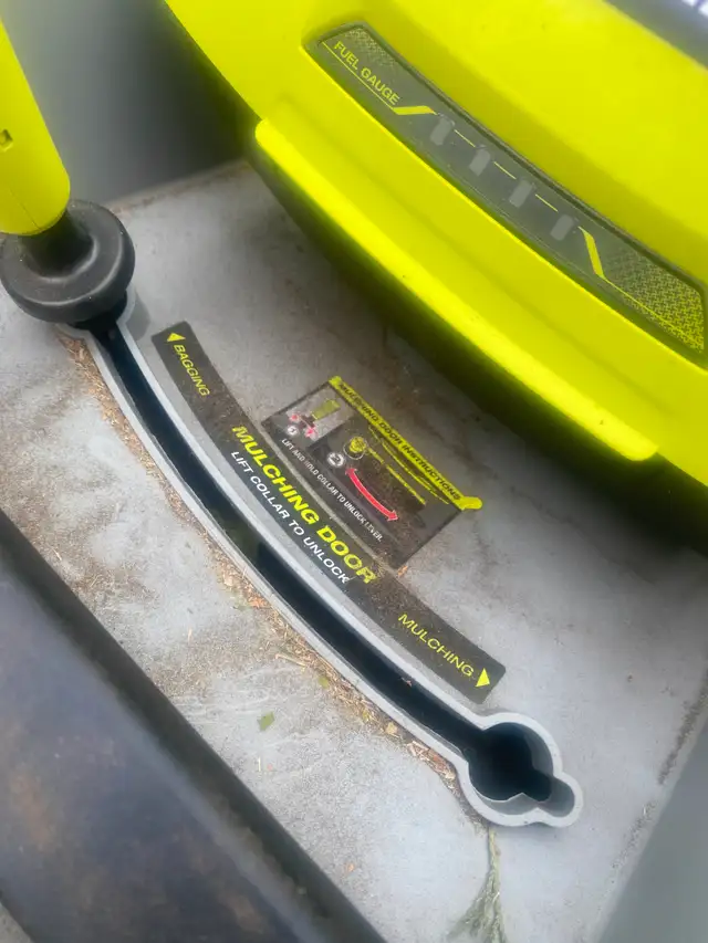 RYOBI 21 ' AWD Mower - Photo 3