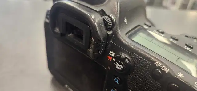 Canon EOS 6D Camera - Photo 5