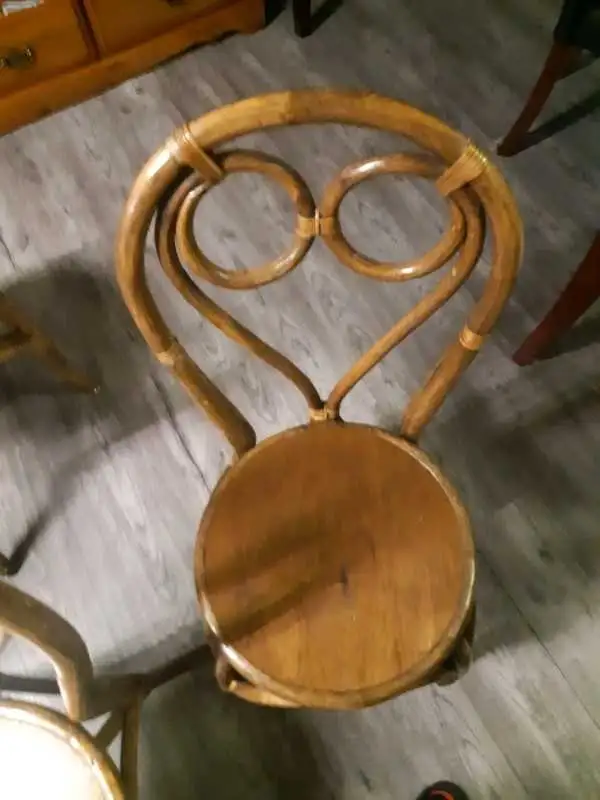 bentwood table and chairs - Photo 3